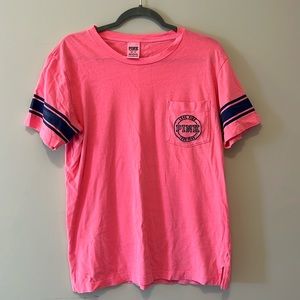 Victoria’s Secret PINK ✨ Neon Pink Pocket Tshirt Sz XS/S